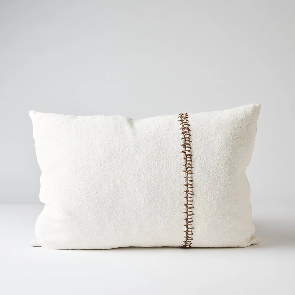 Eadie_Lifestyle_W24_SE26_Astrid_Cushion_White_011_web-2_jpg.webp