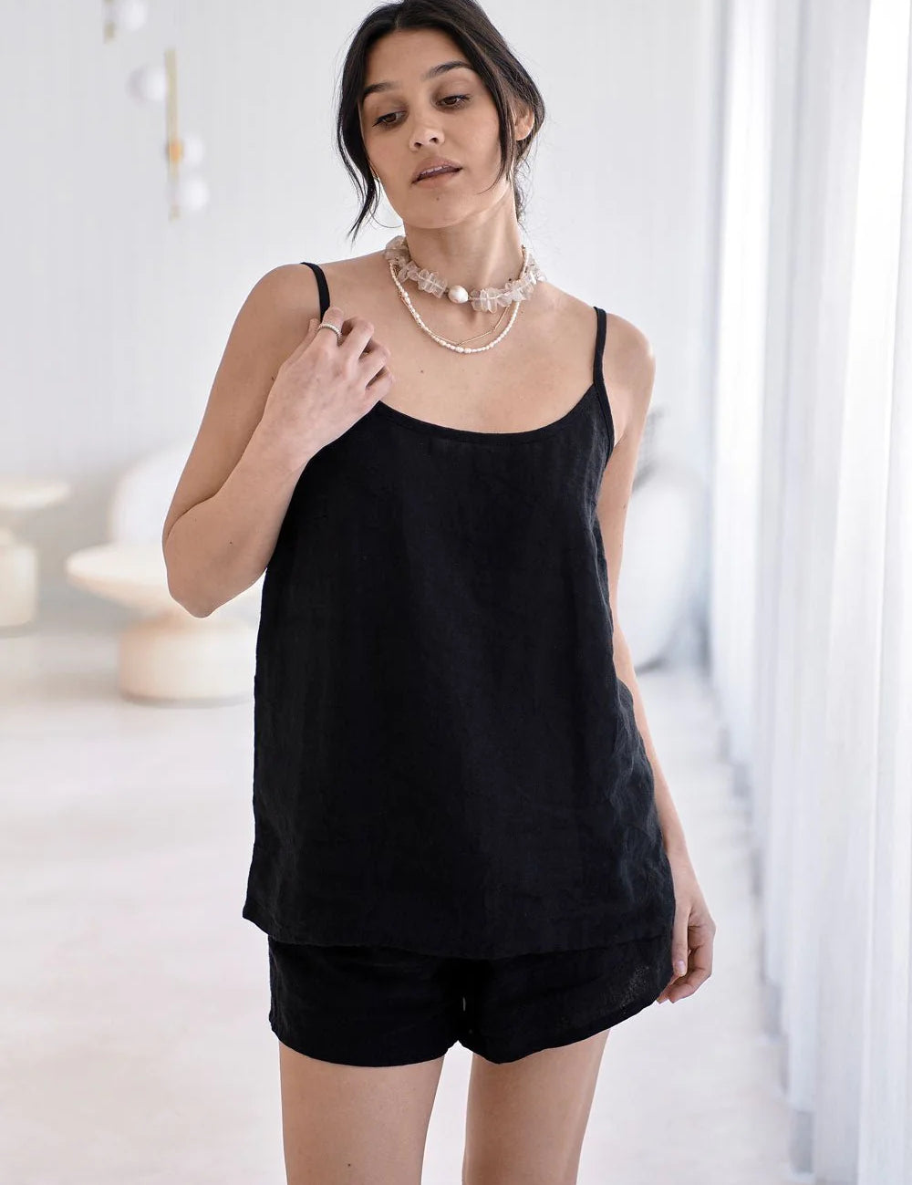 eadie-lifestyle-fundamental-linen-cami-black-319851_jpg.webp