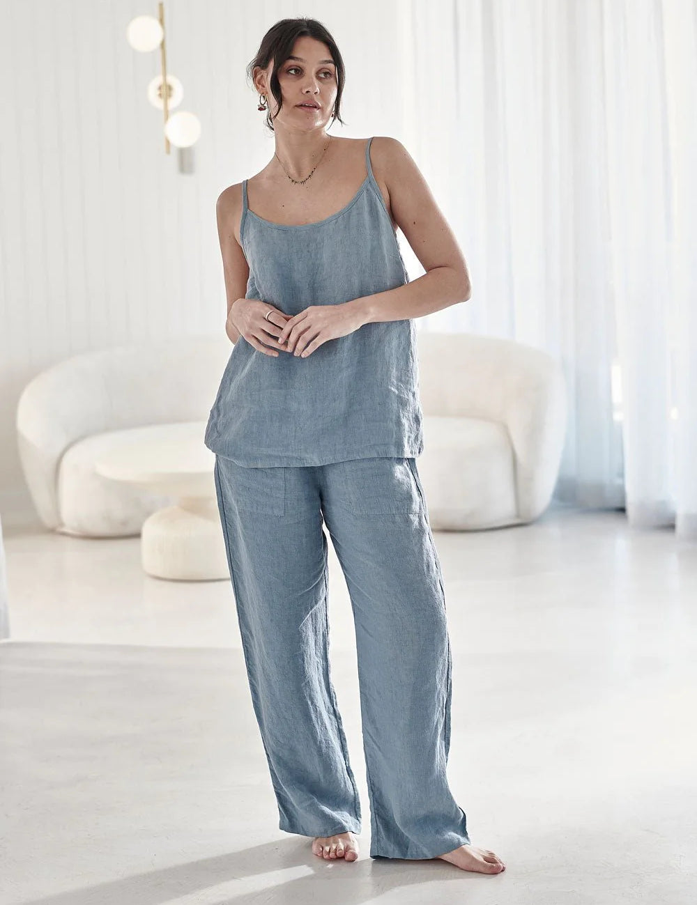 eadie-lifestyle-fundamental-linen-cami-blue-108712_jpg.webp