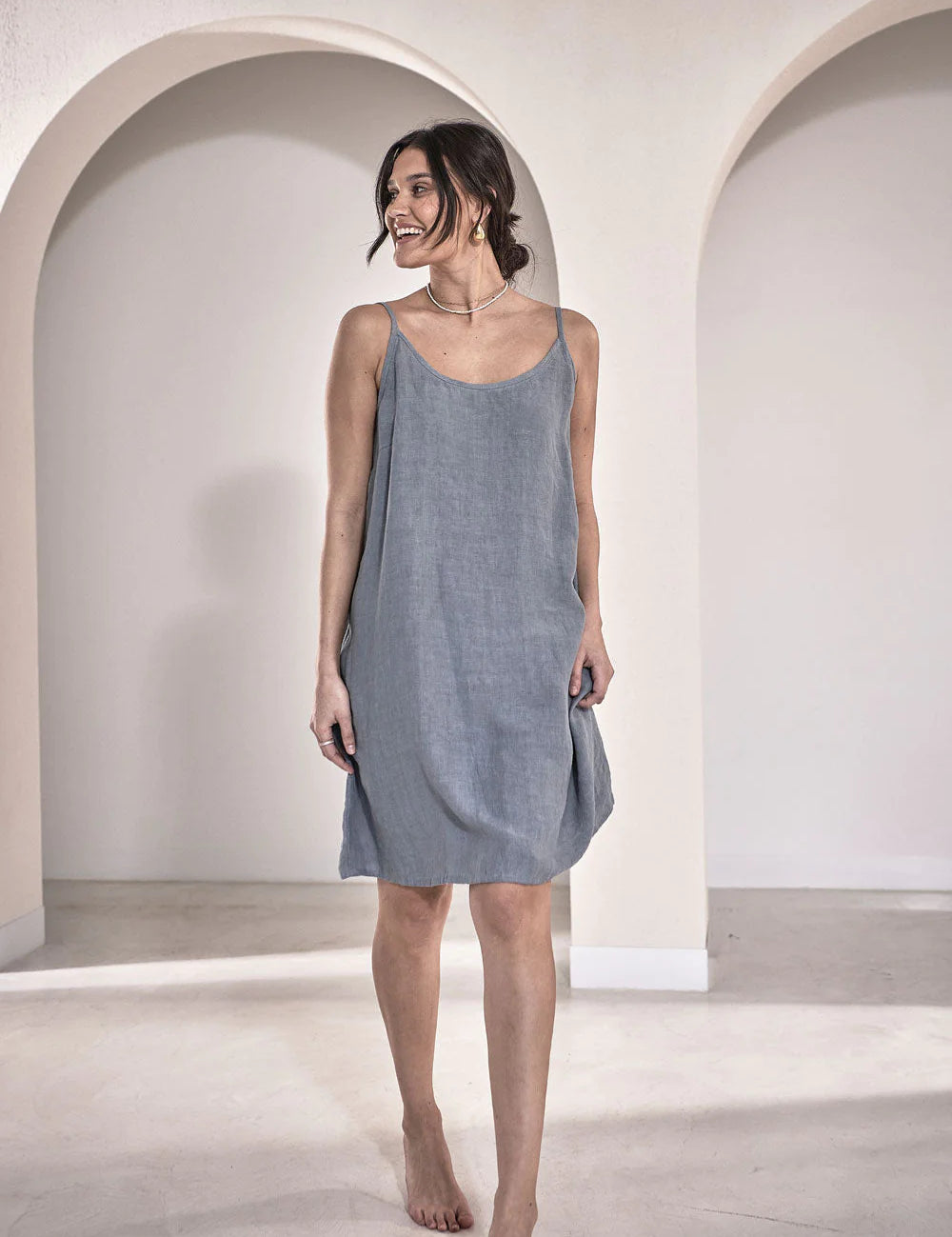 eadie-lifestyle-linen-slip-dress-blue-548291_jpg.webp