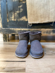 Classic Short Ugg Boots - Grey