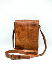 Goat Leather Messenger  F7"